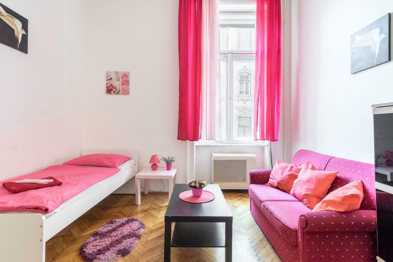 Izabella Home Budapeste Exterior foto