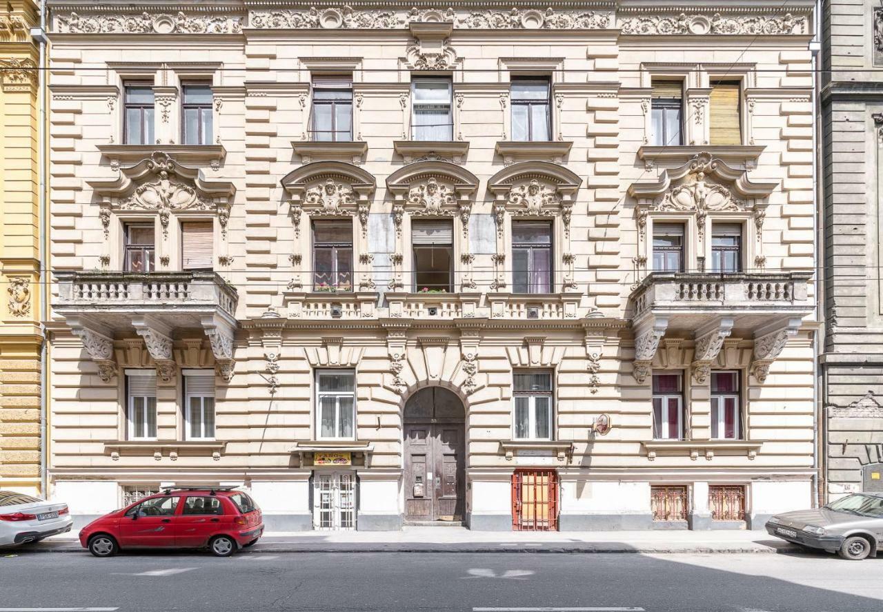 Izabella Home Budapeste Exterior foto