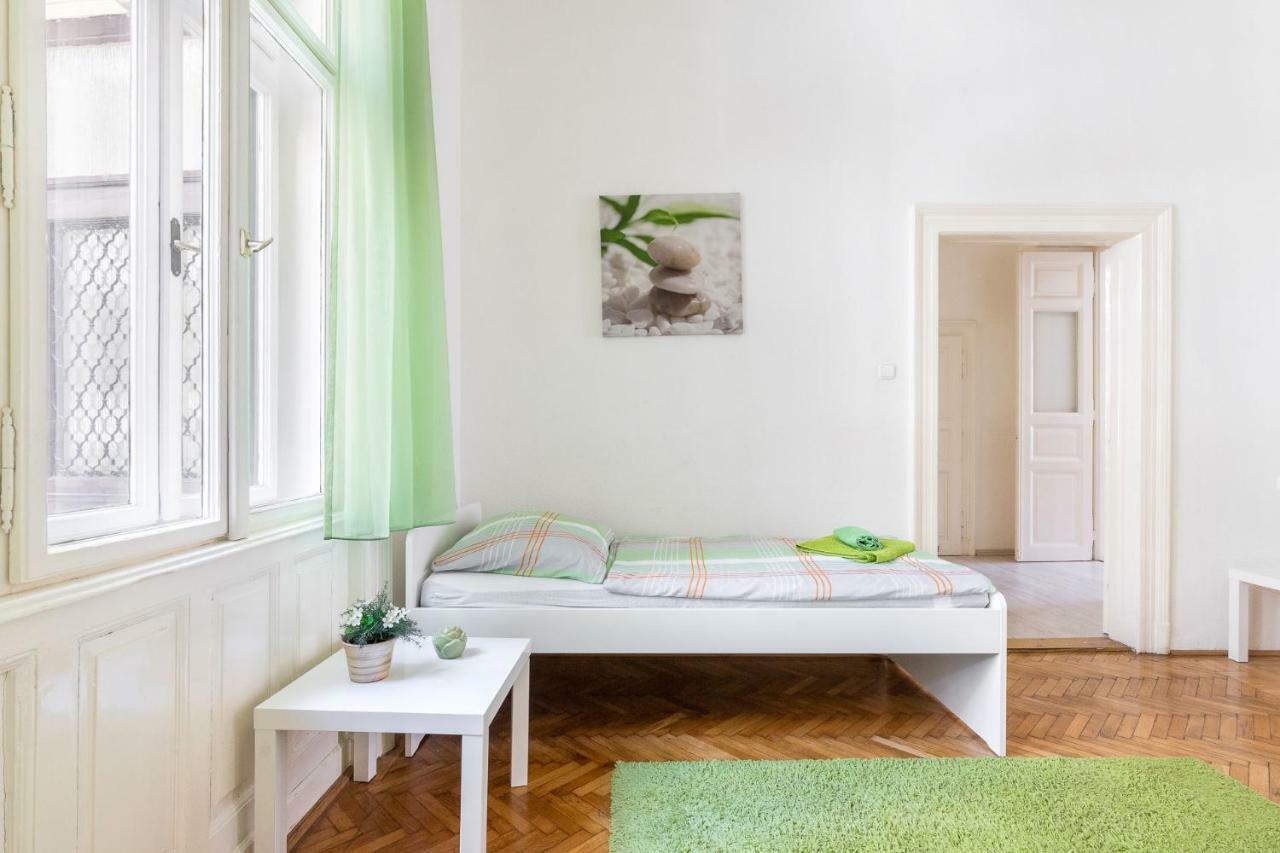Izabella Home Budapeste Exterior foto