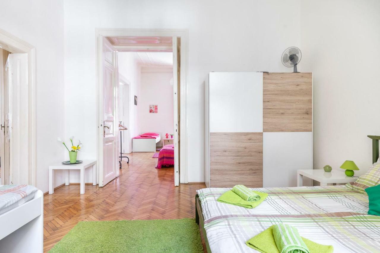 Izabella Home Budapeste Exterior foto